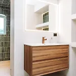 Large With Sea View And Parking *
