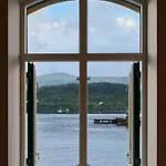 Large With Sea View And Parking Ålesund