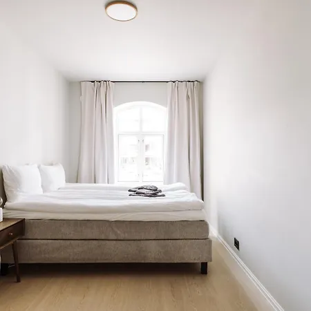 Large With Sea View And Parking Appartamento Ålesund