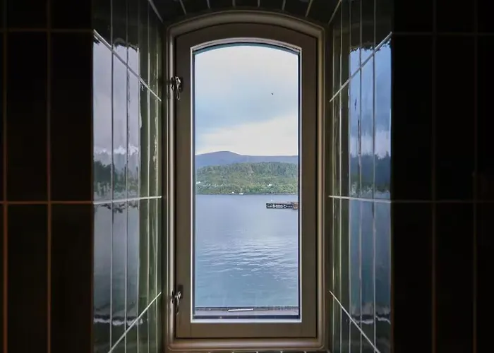 Large With Sea View And Parking *